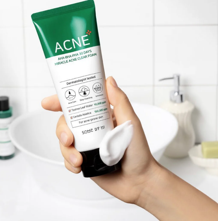 SOME BY MI - Mousse nettoyante anti-acné Miracle 30 jours AHA, BHA, PHA - 100 ml